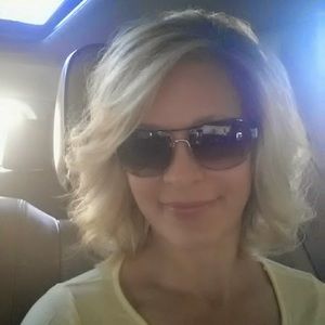 Meet your Posher, Shari